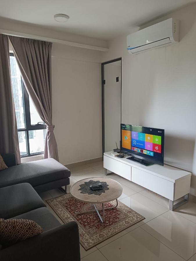 Cozy & Fast Wifi Netflix @eclipse14 Cyberjaya